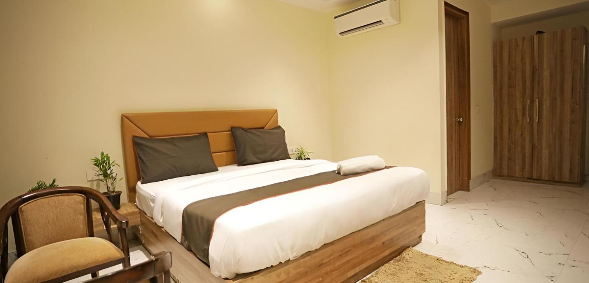Hotel Gs Near Delhi Airport For Family And International Guests New Delhi