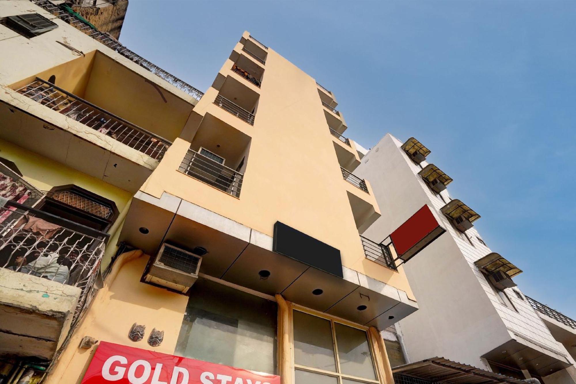 Gold Near Delhi Airport For Family And International Guests 3* New Delhi